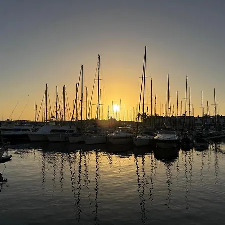 Yate Rock & Roll * Puerto De Mogan