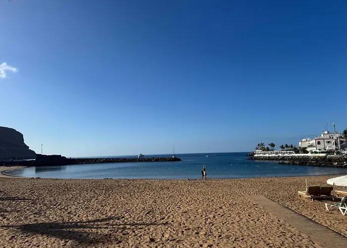 بوتيل Yate Rock & Roll بويرتو دي موغان