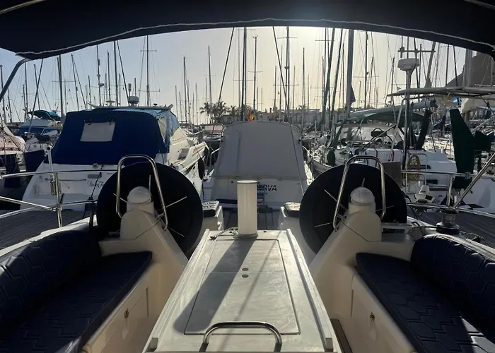 Yate Rock & Roll 보트호텔 *